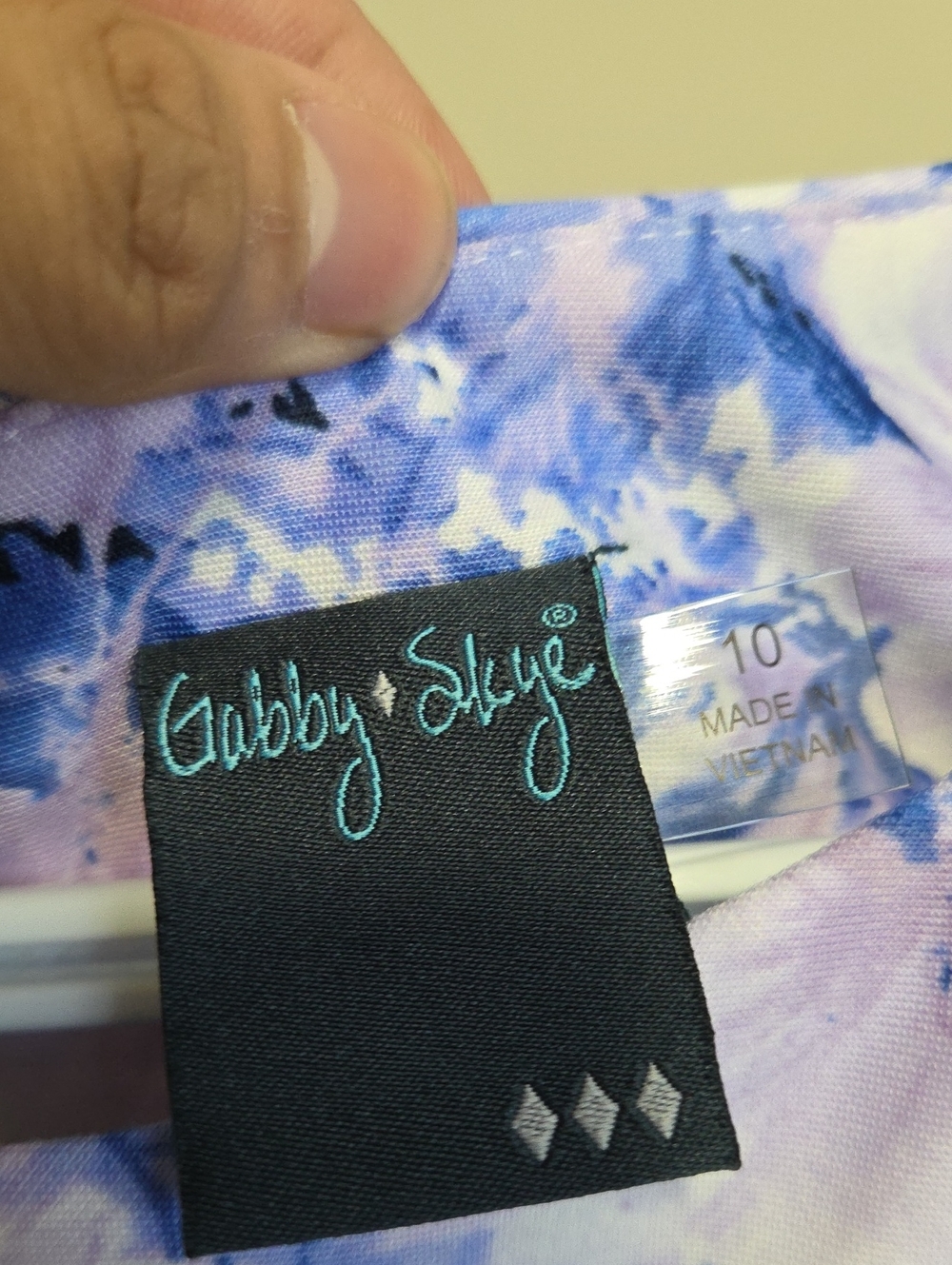 Gabby Skye Lavender and Navy Floral Ombre Fit & Flare Midi Dress - Picture 4 of 6